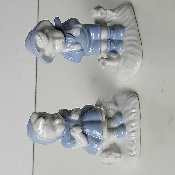 Accents Vintage Figurine Set Poshmark